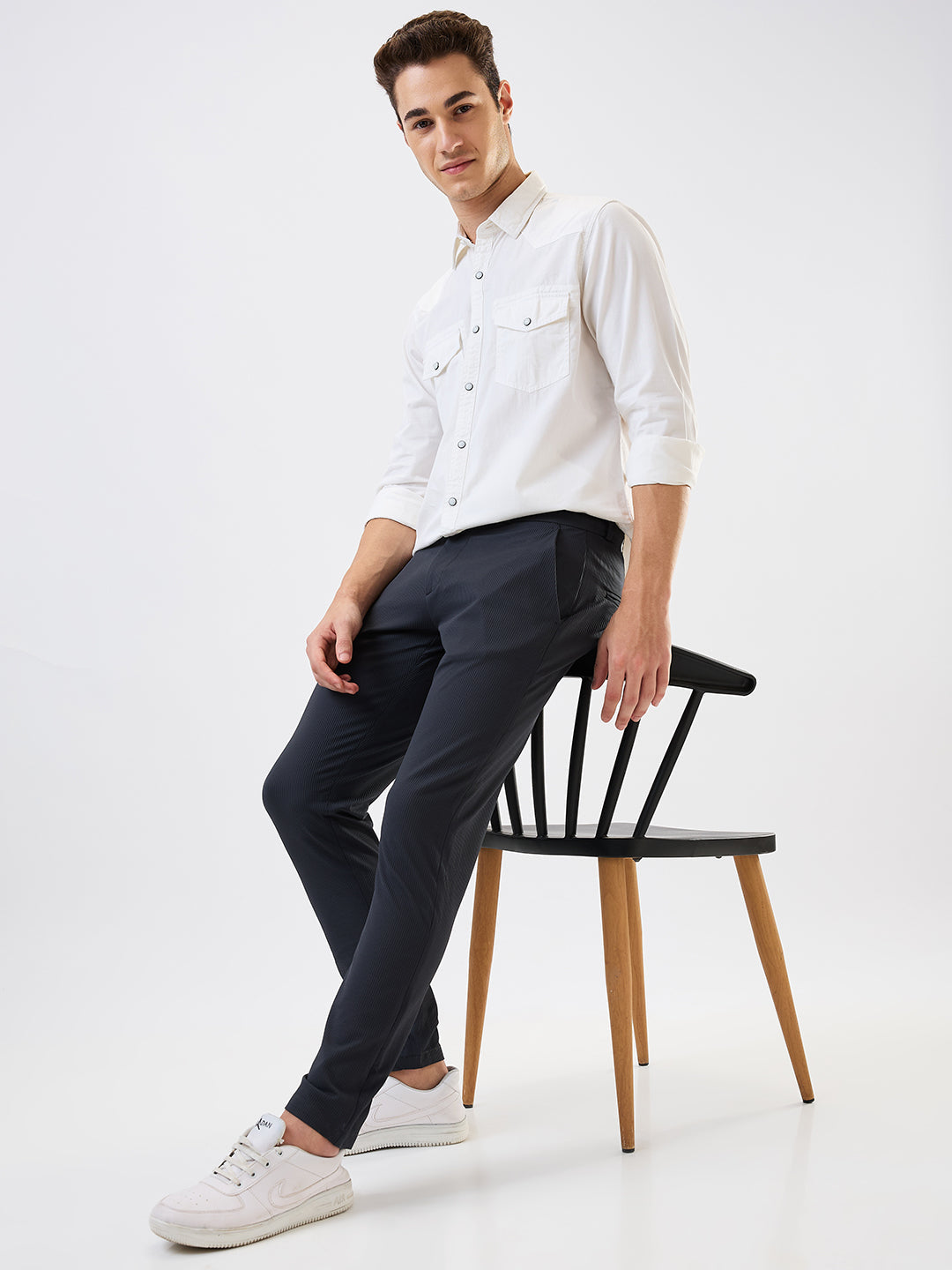 Men Cargo Slim Fit Grey Mid Rise