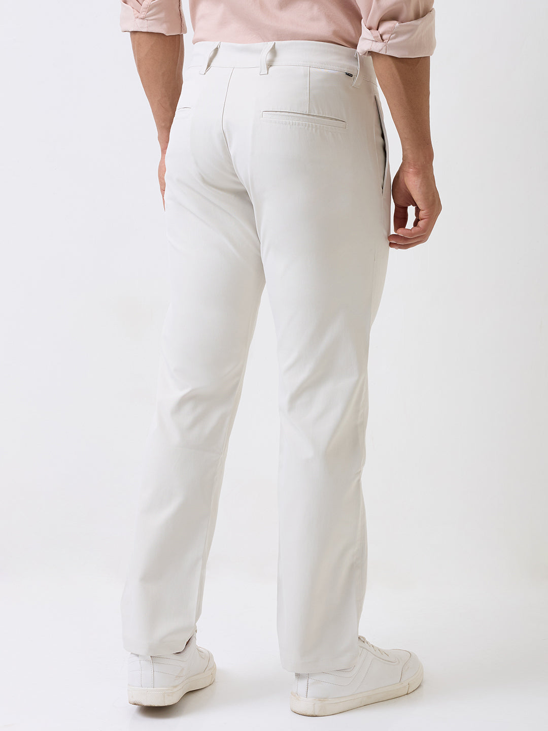 Spykar White Mid Rise Comfort Fit Casual Trouser For Men