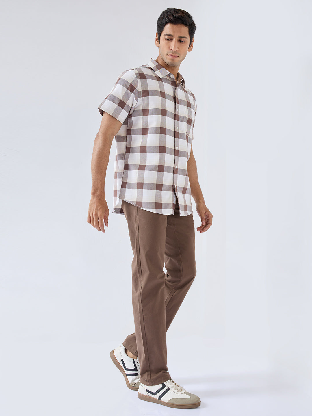 Men Trouser Regular Fit Brown Mid Rise