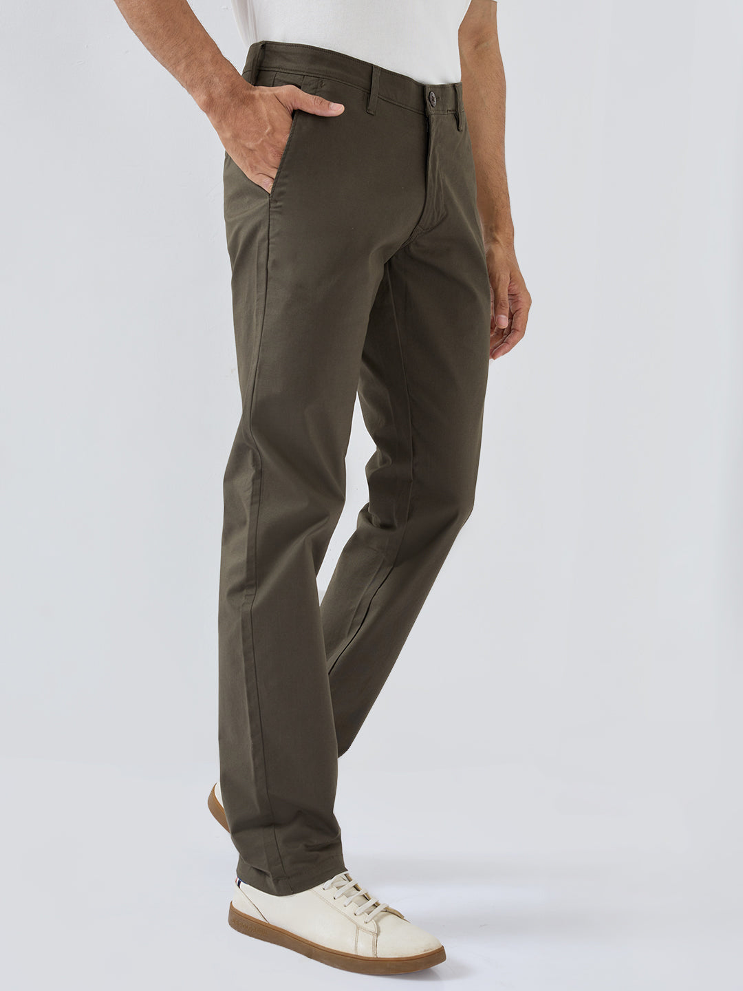 Men Trouser Regular Fit Olive Mid Rise