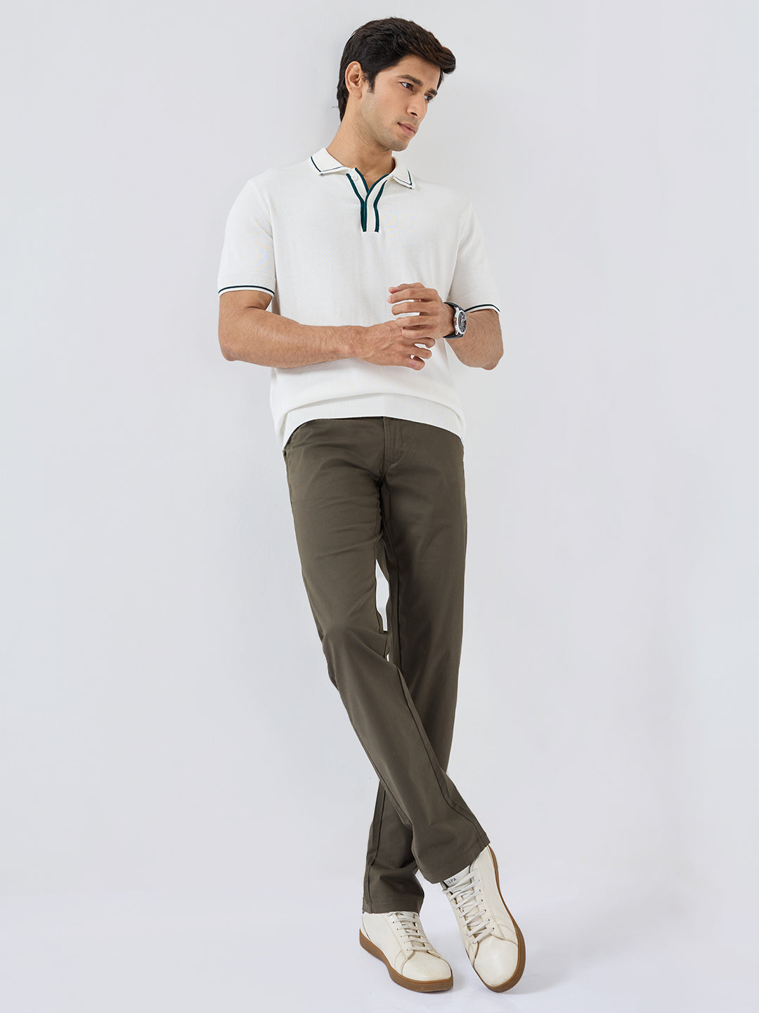 Men Trouser Regular Fit Olive Mid Rise