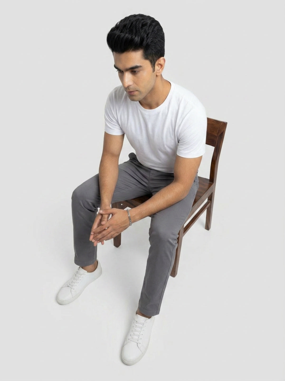 Men Trouser Regular Fit Grey Mid Rise