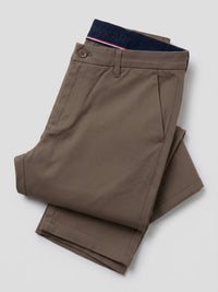 Men Trouser Regular Fit Grey Mid Rise