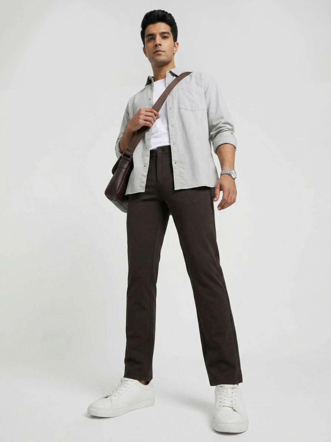 Men Trouser Regular Fit Green Mid Rise