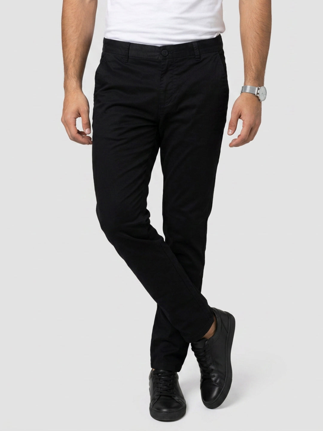 Men Trouser Regular Fit Jet Black Mid Rise
