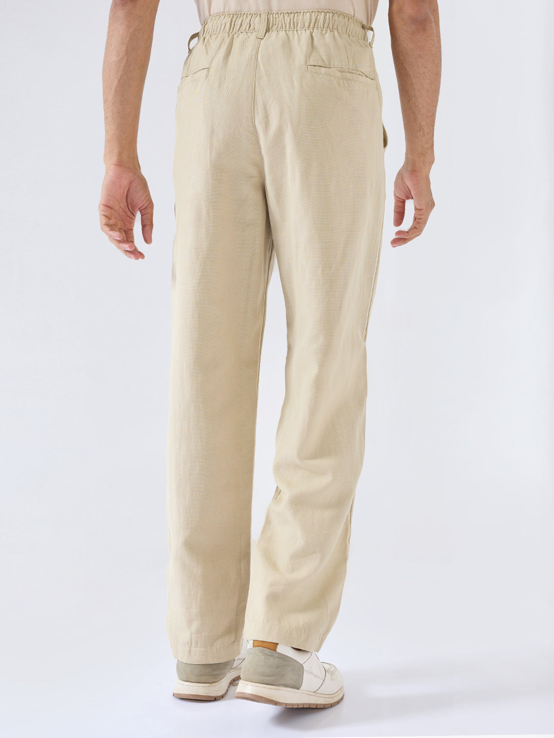 Men Trouser Relaxed Fit Beige Mid Rise
