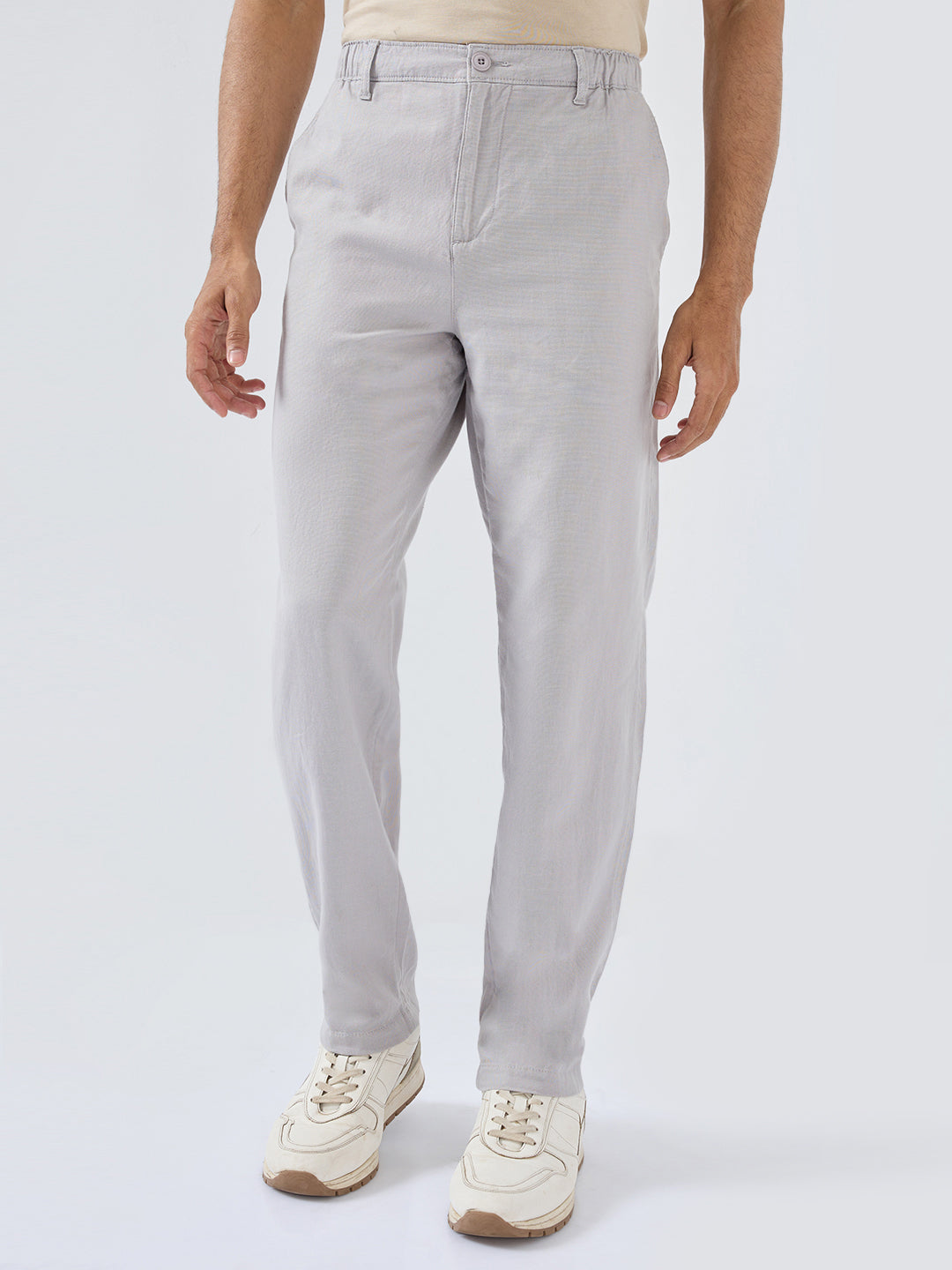 Men Trouser Relaxed Fit Grey Mid Rise
