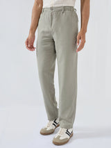 Men Trouser Relaxed Fit Olive Mid Rise