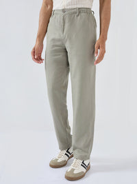 Men Trouser Relaxed Fit Olive Mid Rise