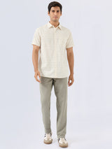 Men Trouser Relaxed Fit Olive Mid Rise