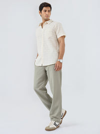 Men Trouser Relaxed Fit Olive Mid Rise