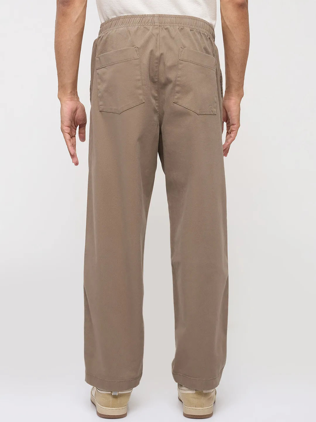 Men Trouser Relaxed Fit Grey Mid Rise