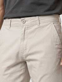 Men Trouser Relaxed Fit Beige Mid Rise