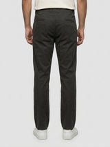 Men Trouser Relaxed Fit Green Mid Rise