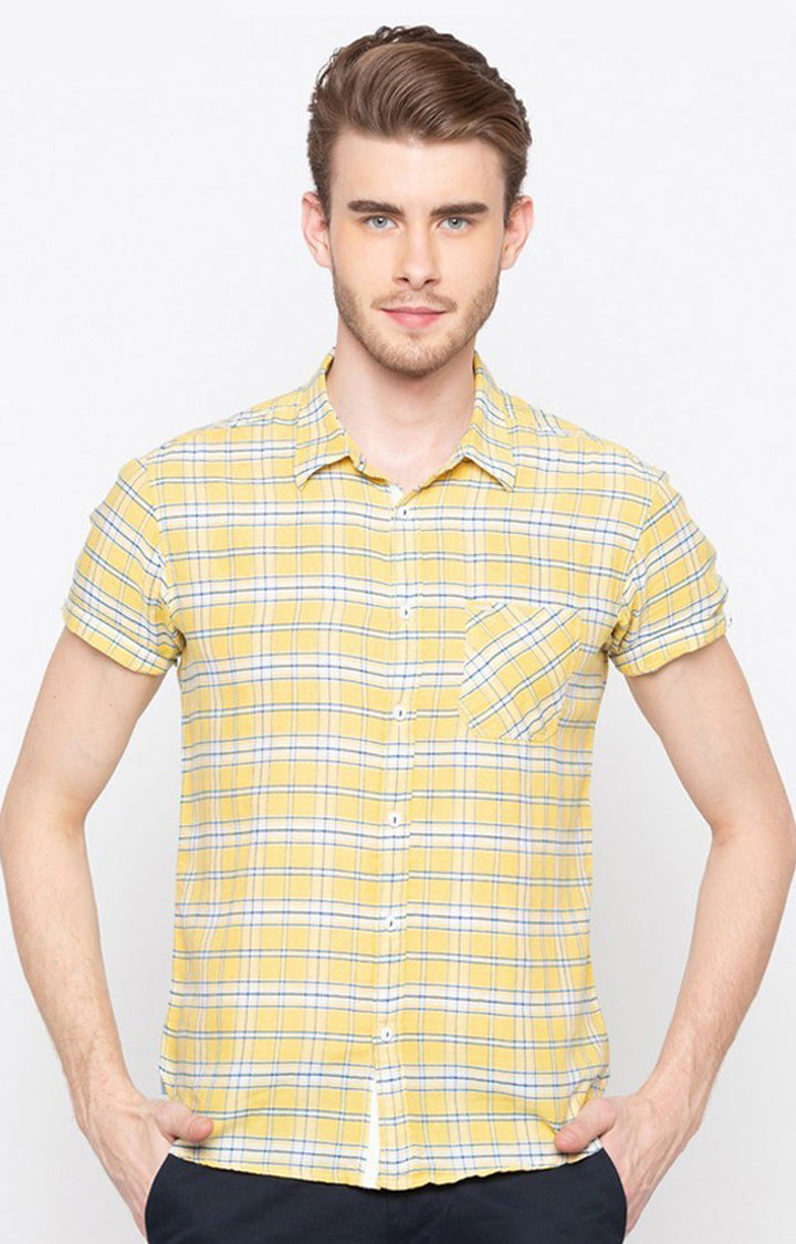 Spykar Men'S Yellow Cotton Checked Casual Shirts