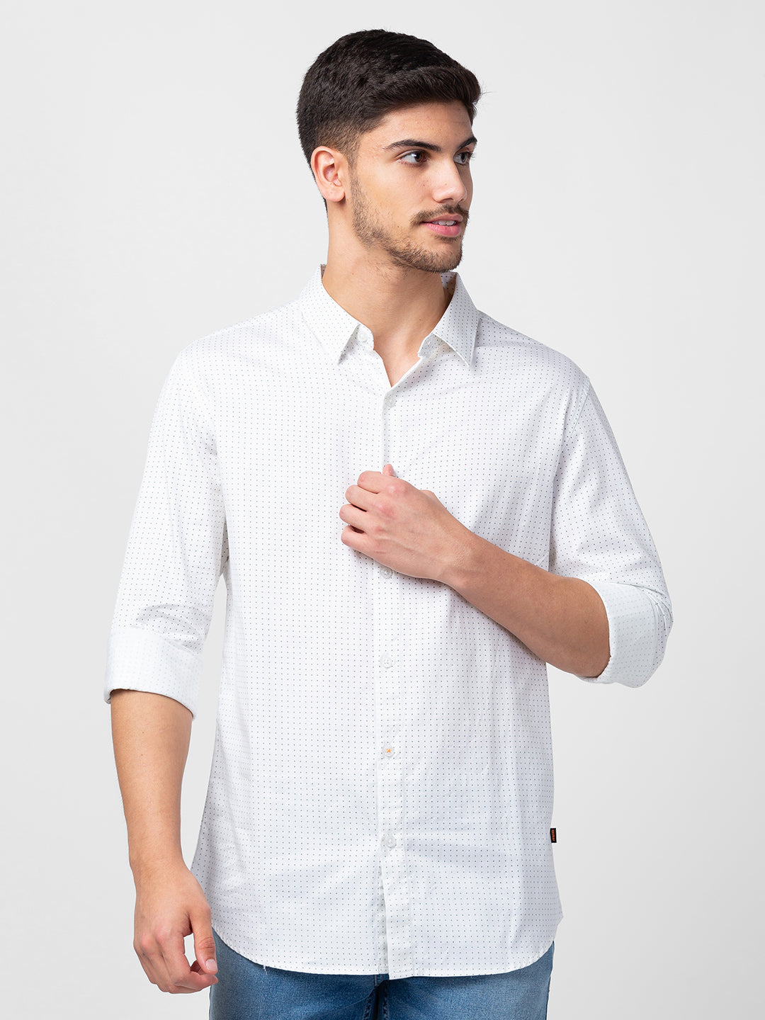 Spykar Men White Cotton Slim Fit Checkered Shirt