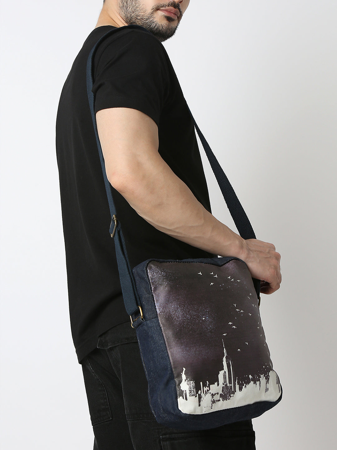 Spykar White Printed Messenger Bag