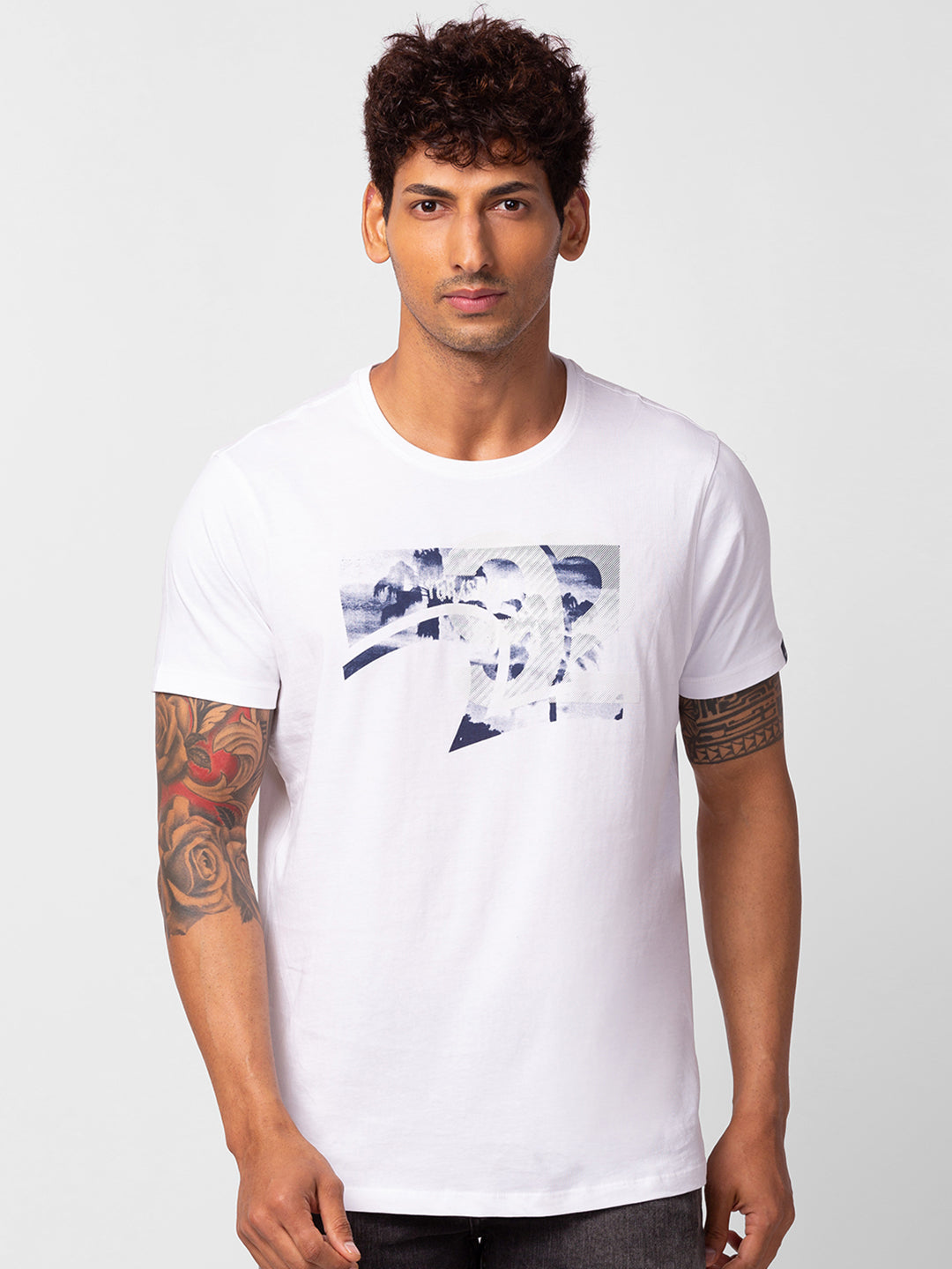 Spykar Men White Cotton Regular Fit Half Sleeve Printed T-Shirt