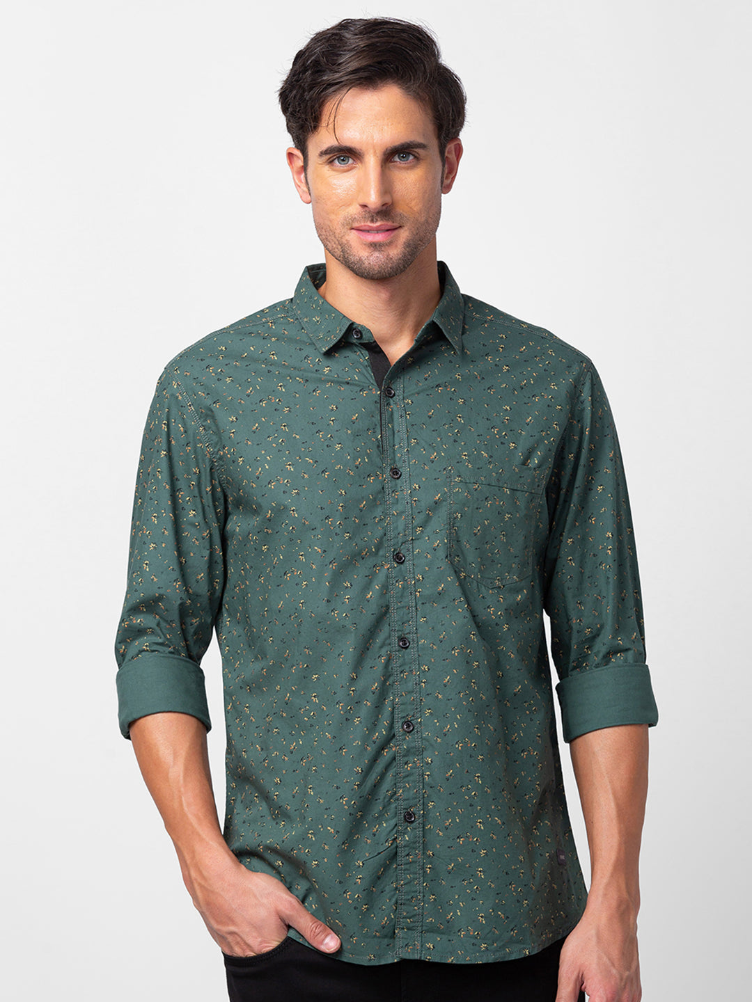 Spykar Men Sage Green Cotton Slim Fit Printed Shirt