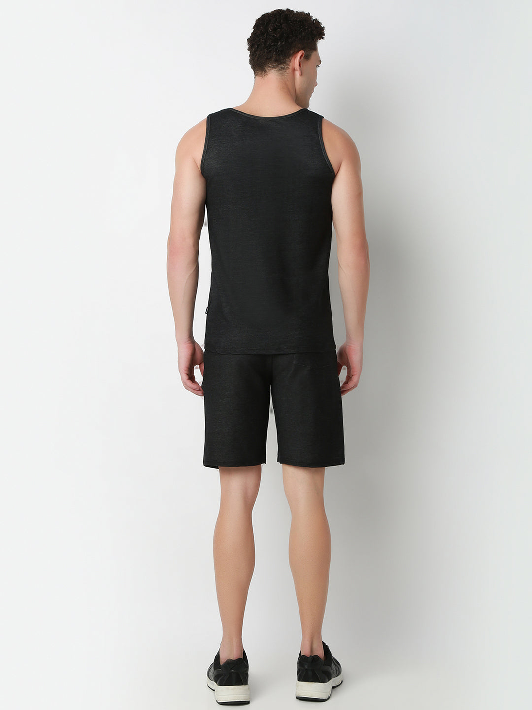 Underjeans Black Round Neck Solid Vest