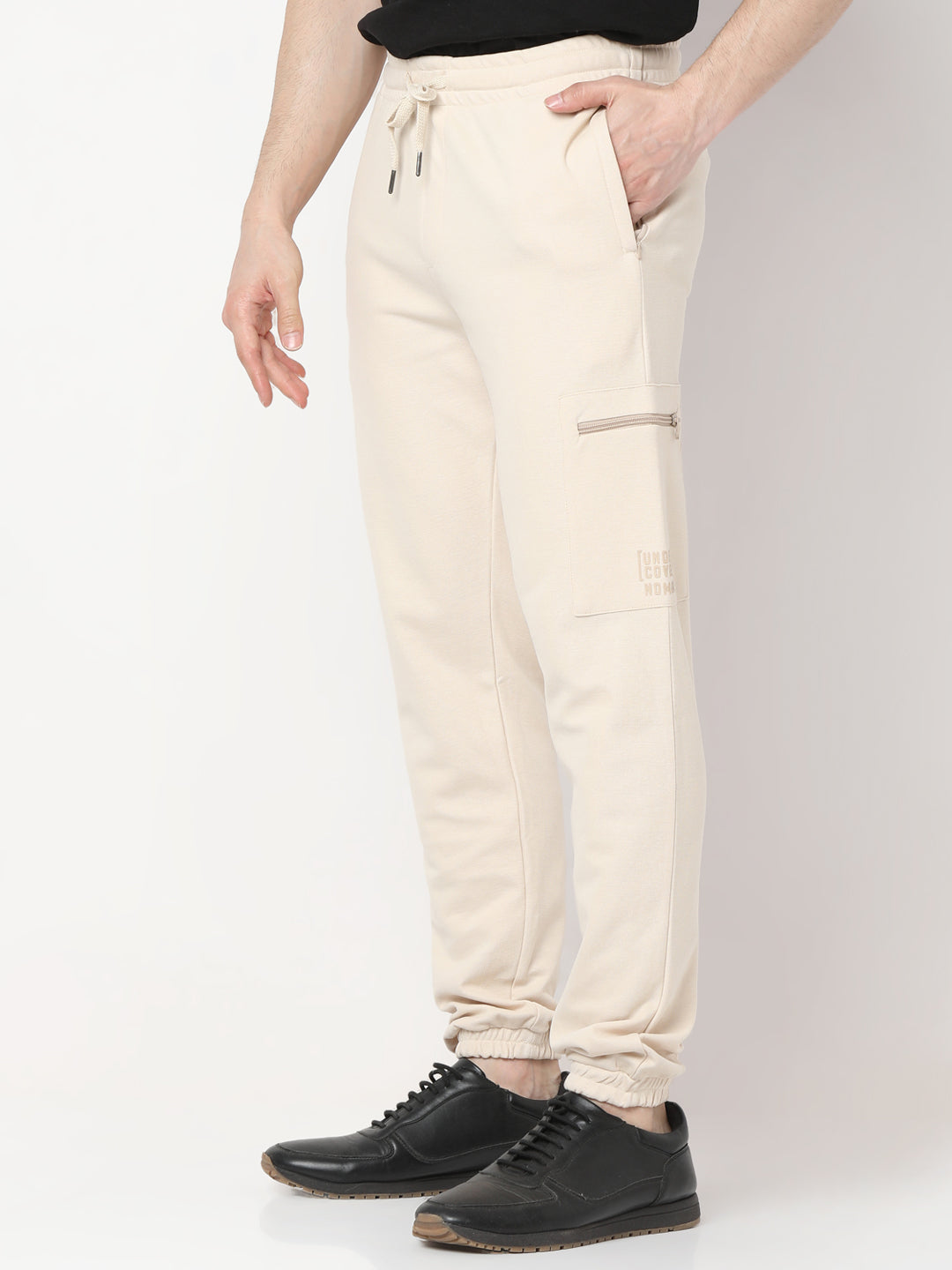 Underjeans By Spykar Men Premium Beige Cargo Pant