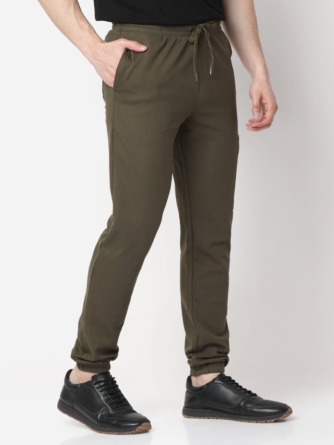 Underjeans By Spykar Men Premium Olive Cargo Pant