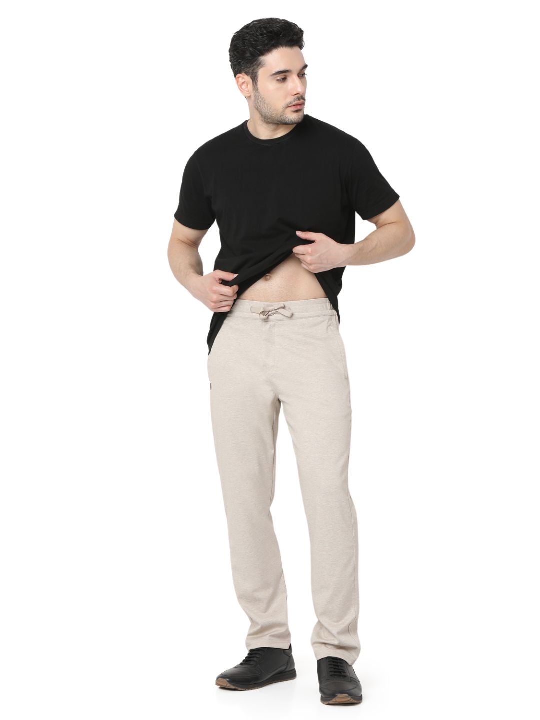 Underjeans By Spykar Men Premium Beige Cargo Pant