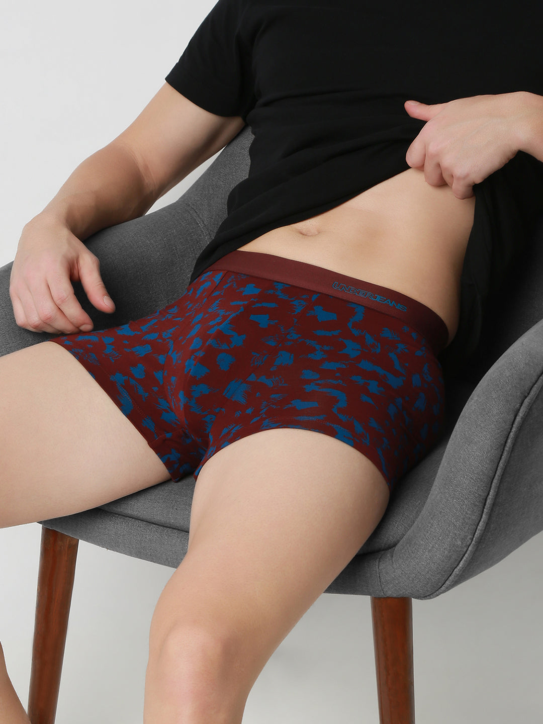UnderJeans by Spykar Men Printed Wine Dark Blue Trunk