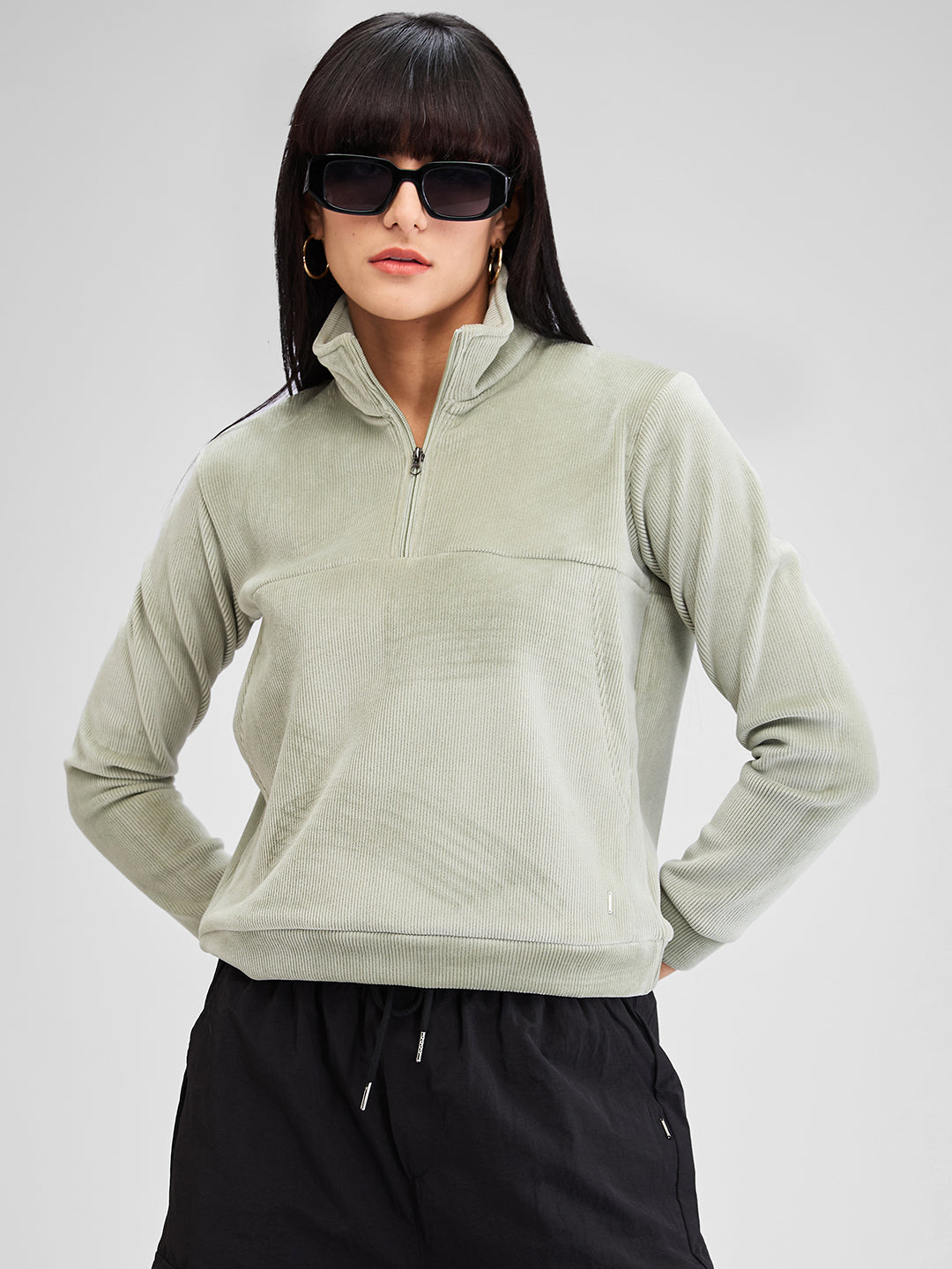 Spykar Green Full Sleeves Regular Fit Solid Sweat Shirts For Women