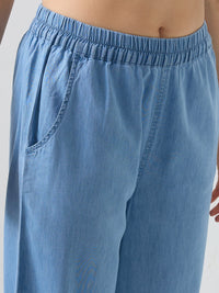 Women Bella Jeans Straight Fit Blue High Rise