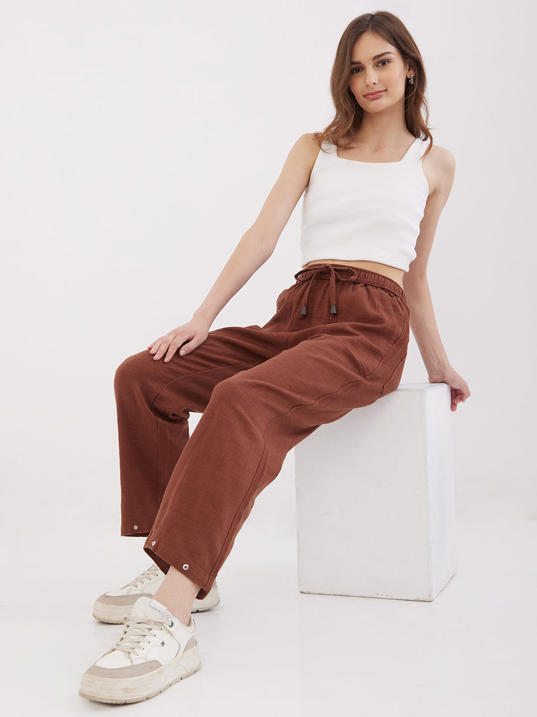 Women Trouser Loose Fit Brown High Rise