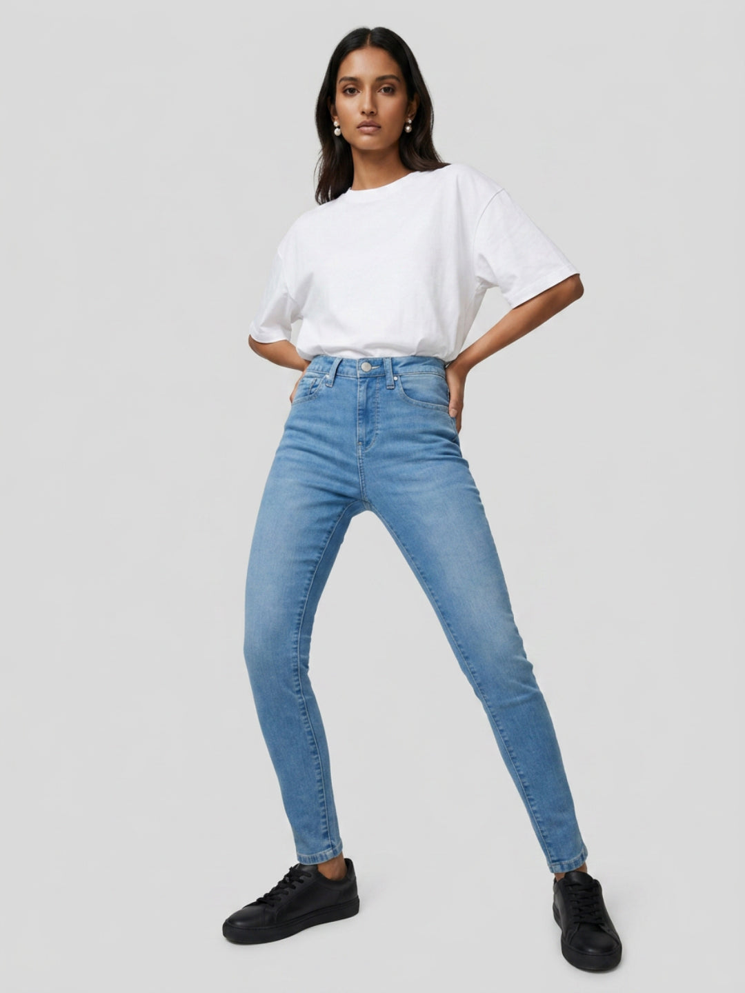 Women Alexa Jeans Super Skinny Fit Light Blue High Rise