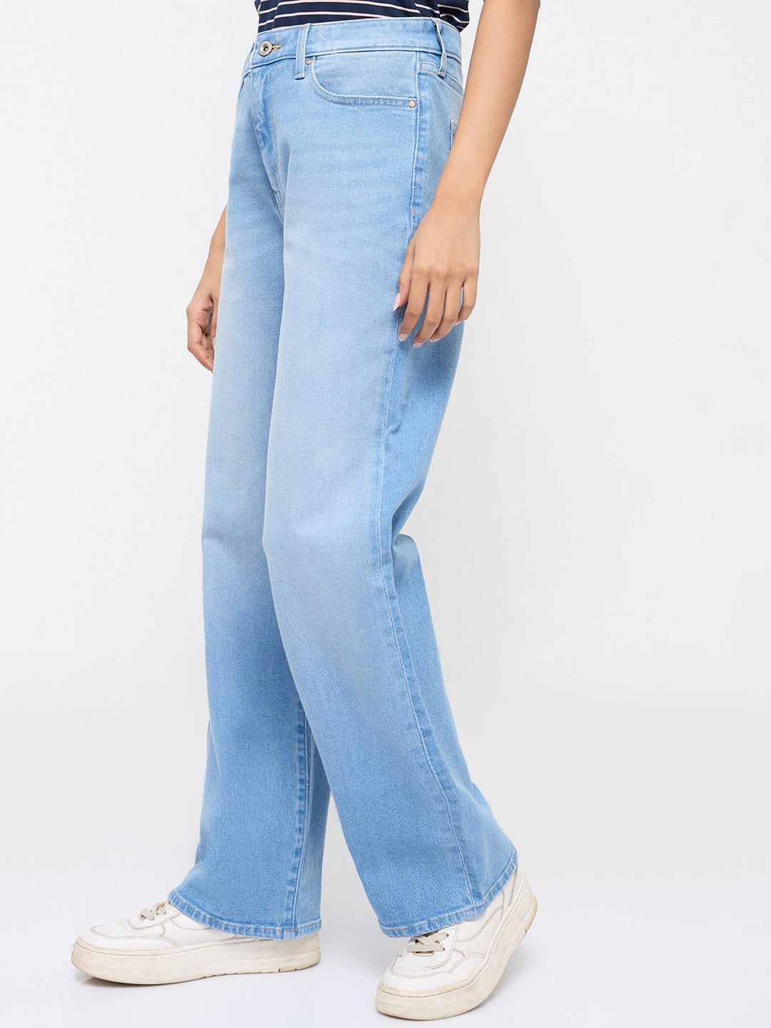 Women Bella Jeans Straight Fit Light Blue High Rise