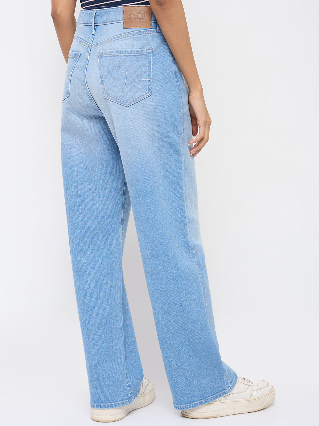 Women Bella Jeans Straight Fit Light Blue High Rise