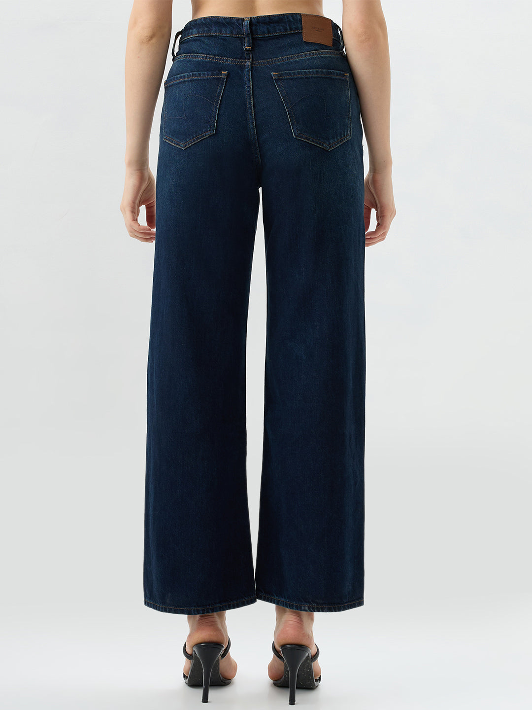 Women Bella Jeans Straight Fit Blue Mid Rise