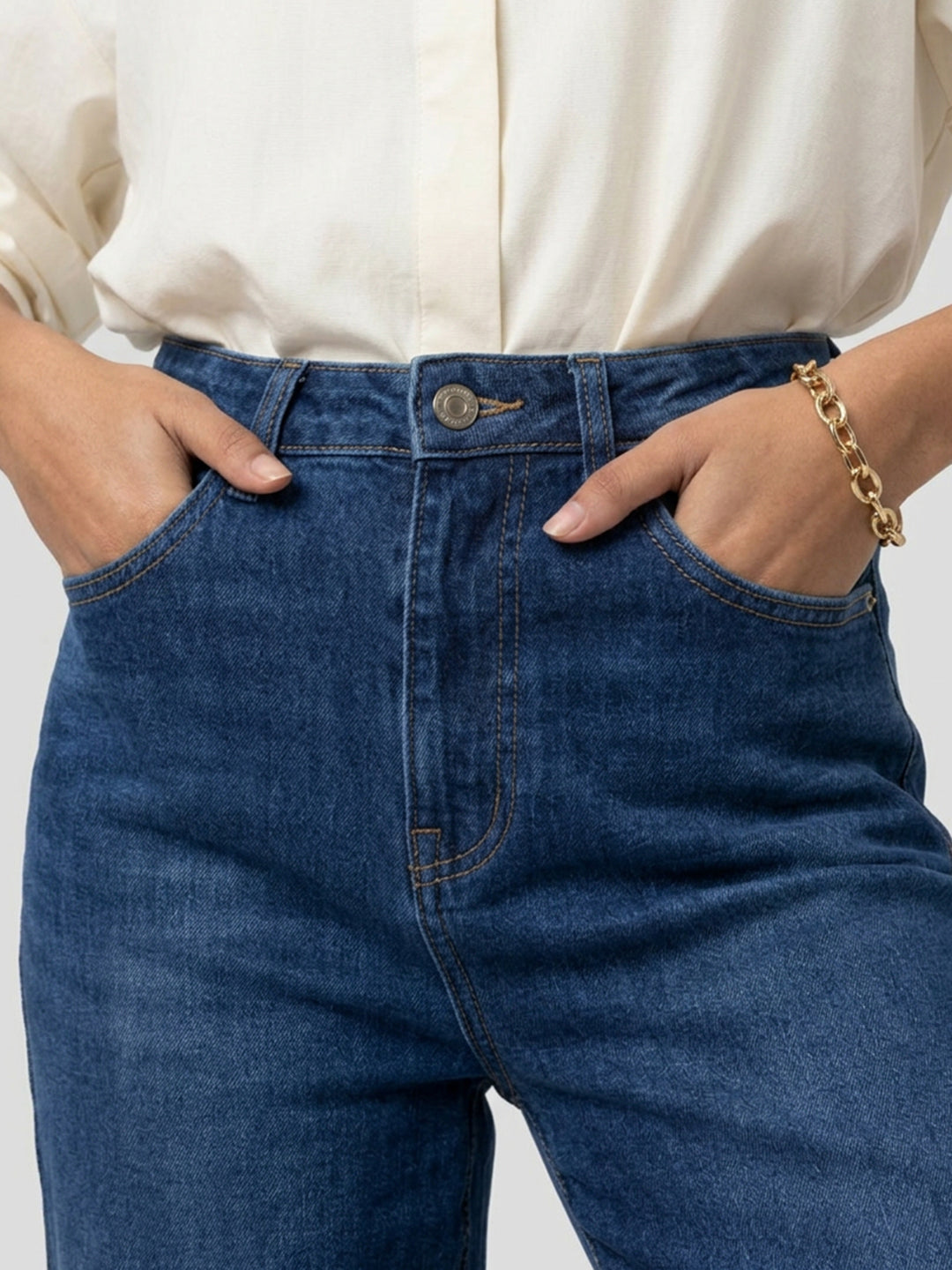 Women Bella Jeans Straight Fit Mid Blue High Rise
