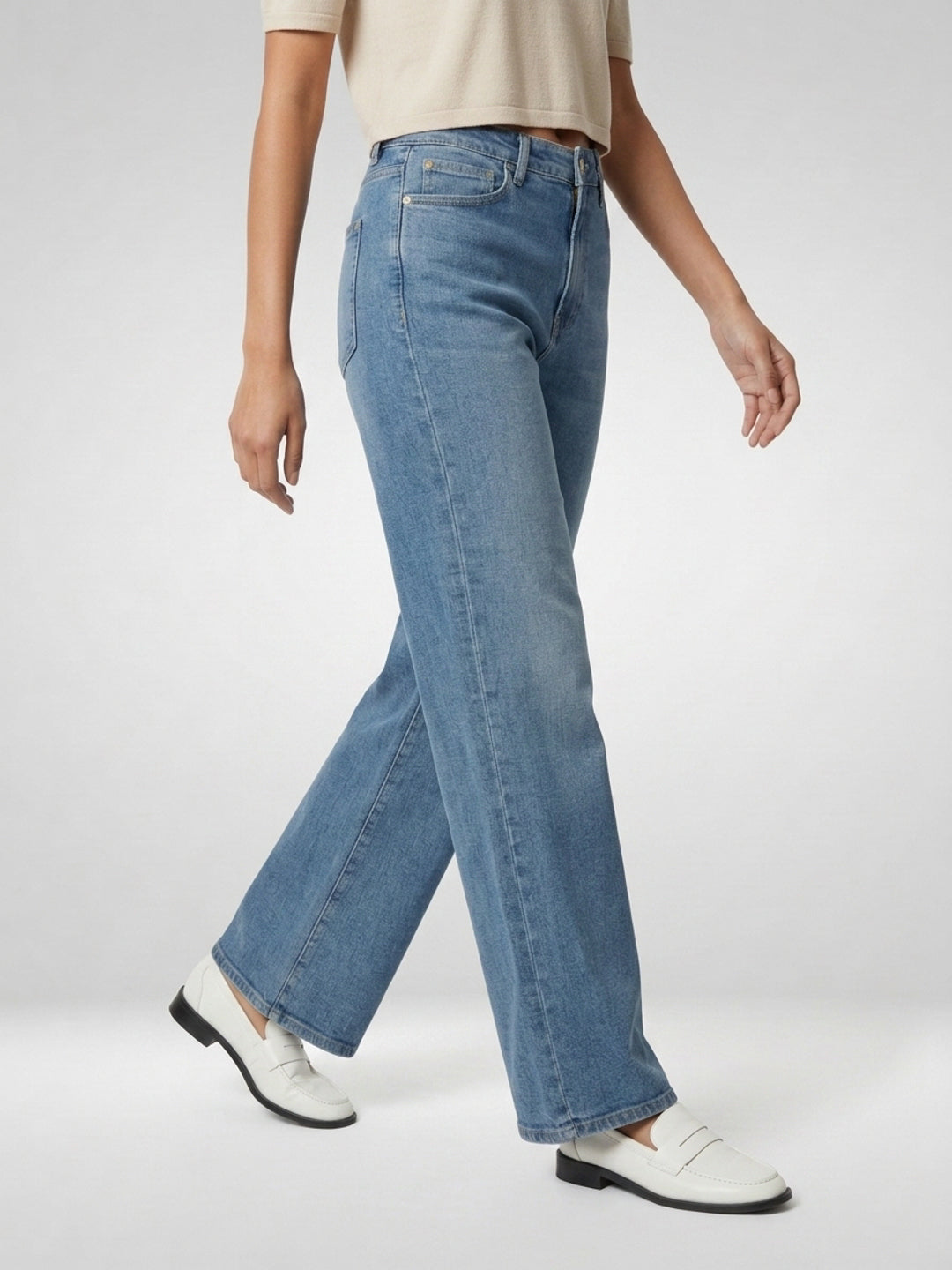 Women Bella-Wide Jeans Wide Leg Light Blue High Rise