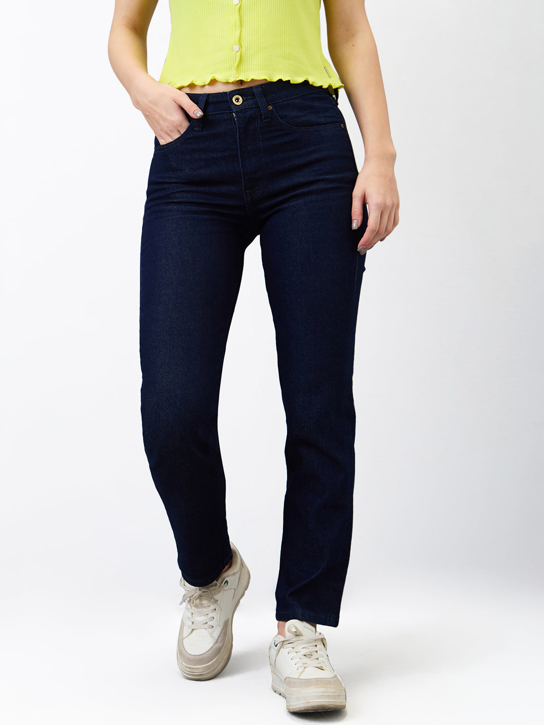 Spykar Slim Fit Mid Rise Cotton Lycra Jeans For Women