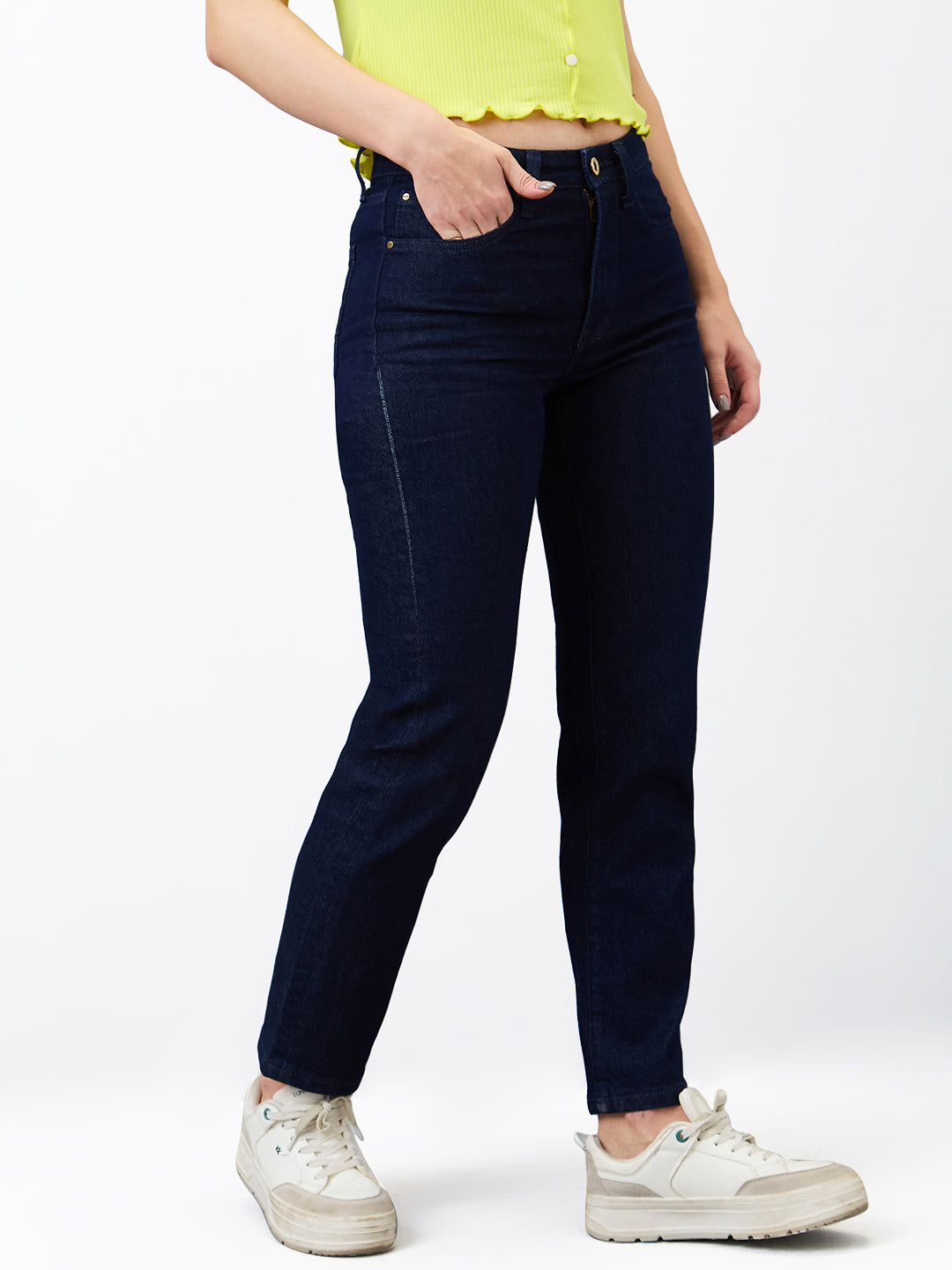 Spykar Slim Fit Mid Rise Cotton Lycra Jeans For Women