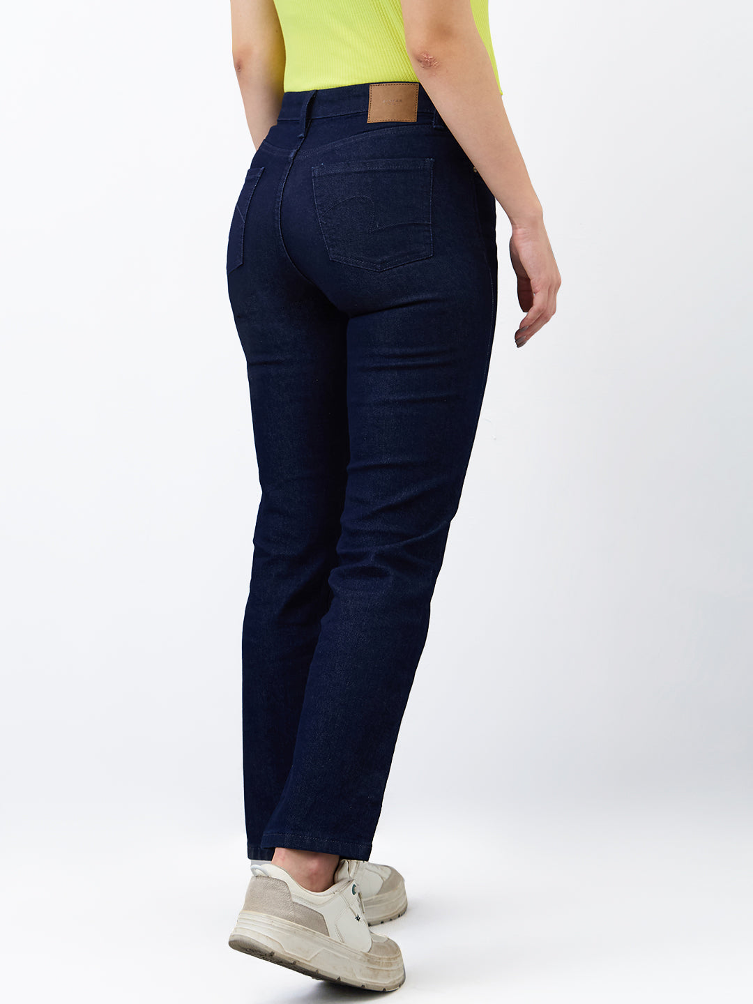 Spykar Slim Fit Mid Rise Cotton Lycra Jeans For Women