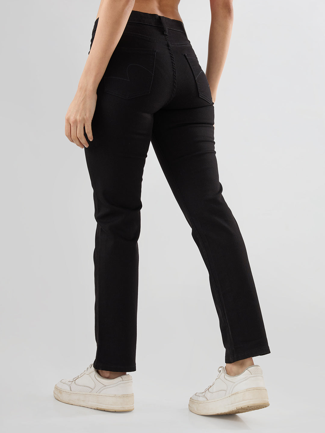 Women Emma Jeans Slim Fit Jet Black Mid Rise