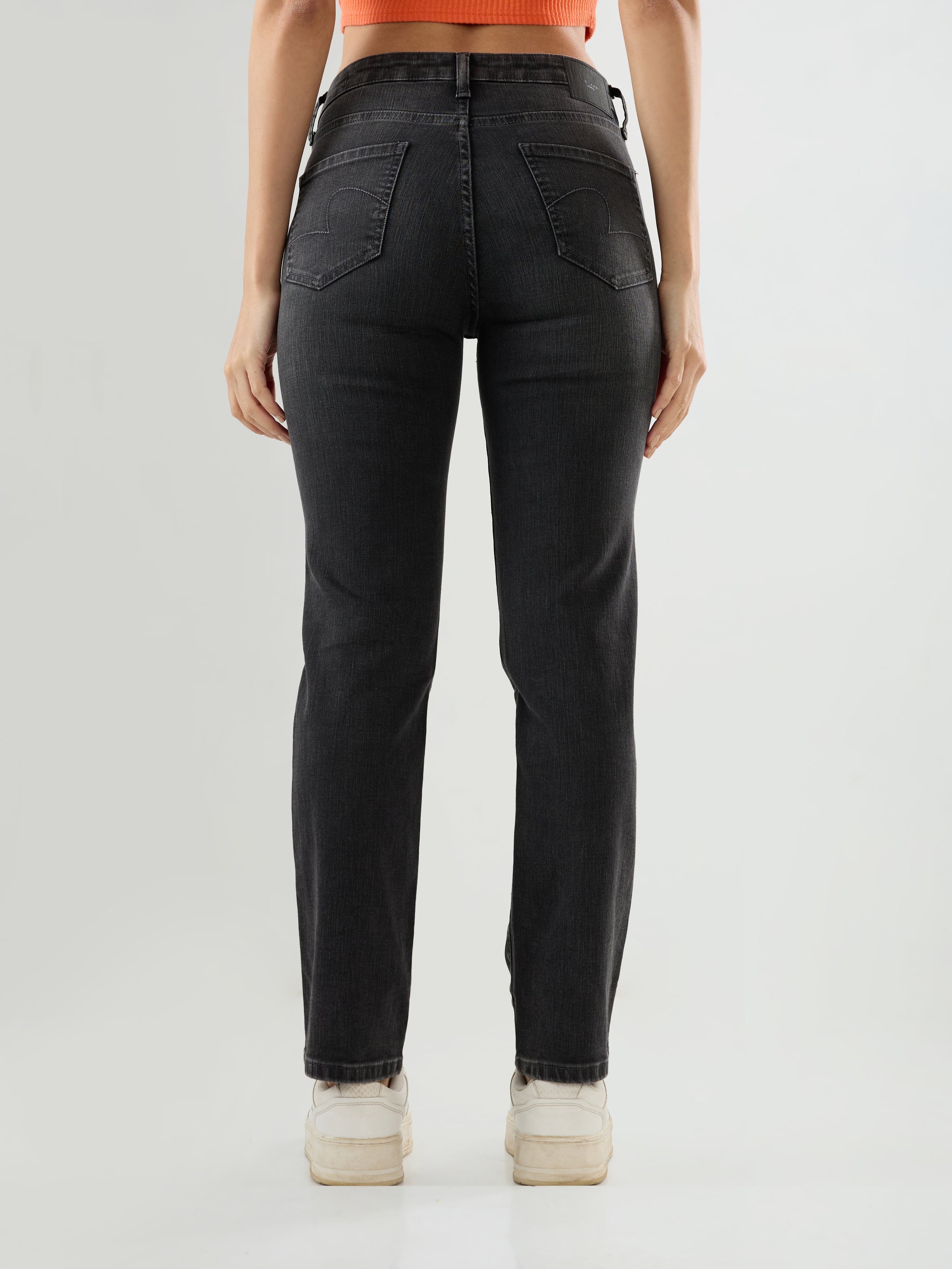 Women Emma Jeans Slim Fit Black Mid Rise