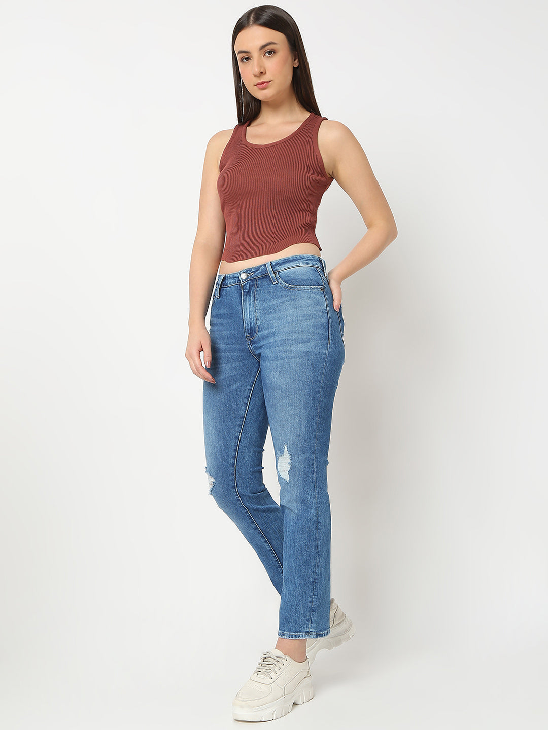 Spykar Slim Fit Mildly Distressed Light Fade Jeans For Women