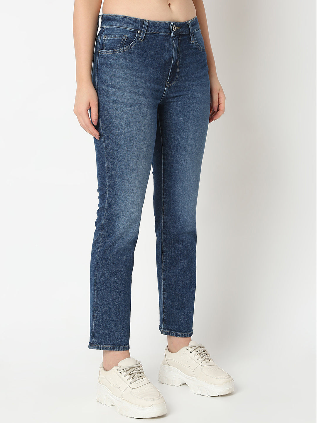 Spykar Slim Fit Light Fade Jeans For Women