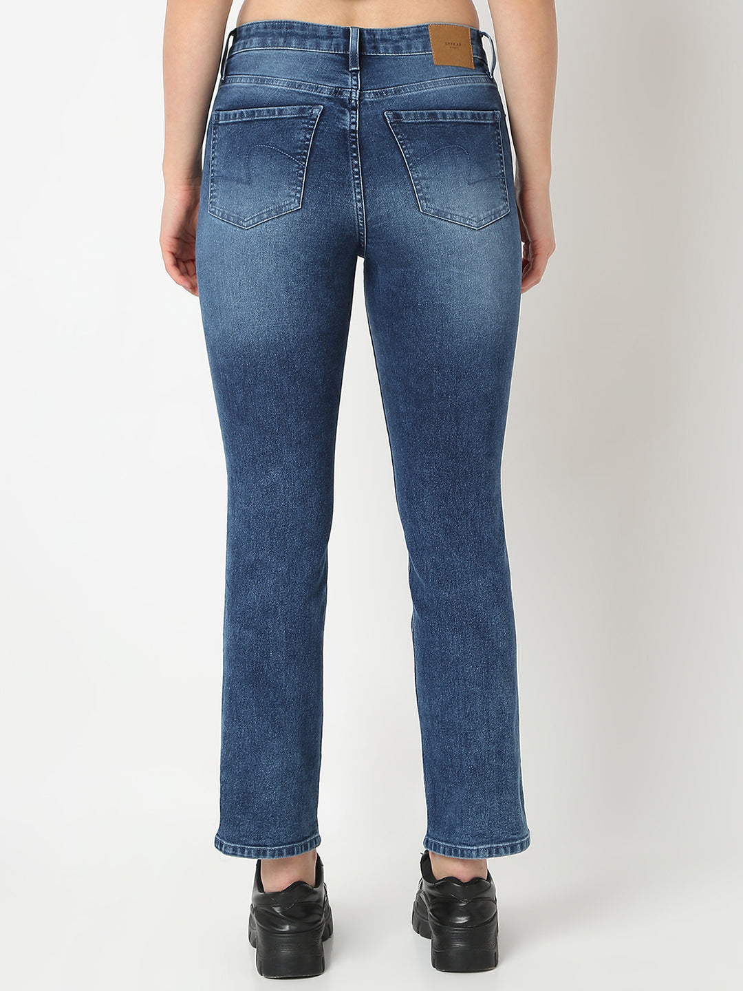 Spykar Slim Fit Light Fade Jeans For Women