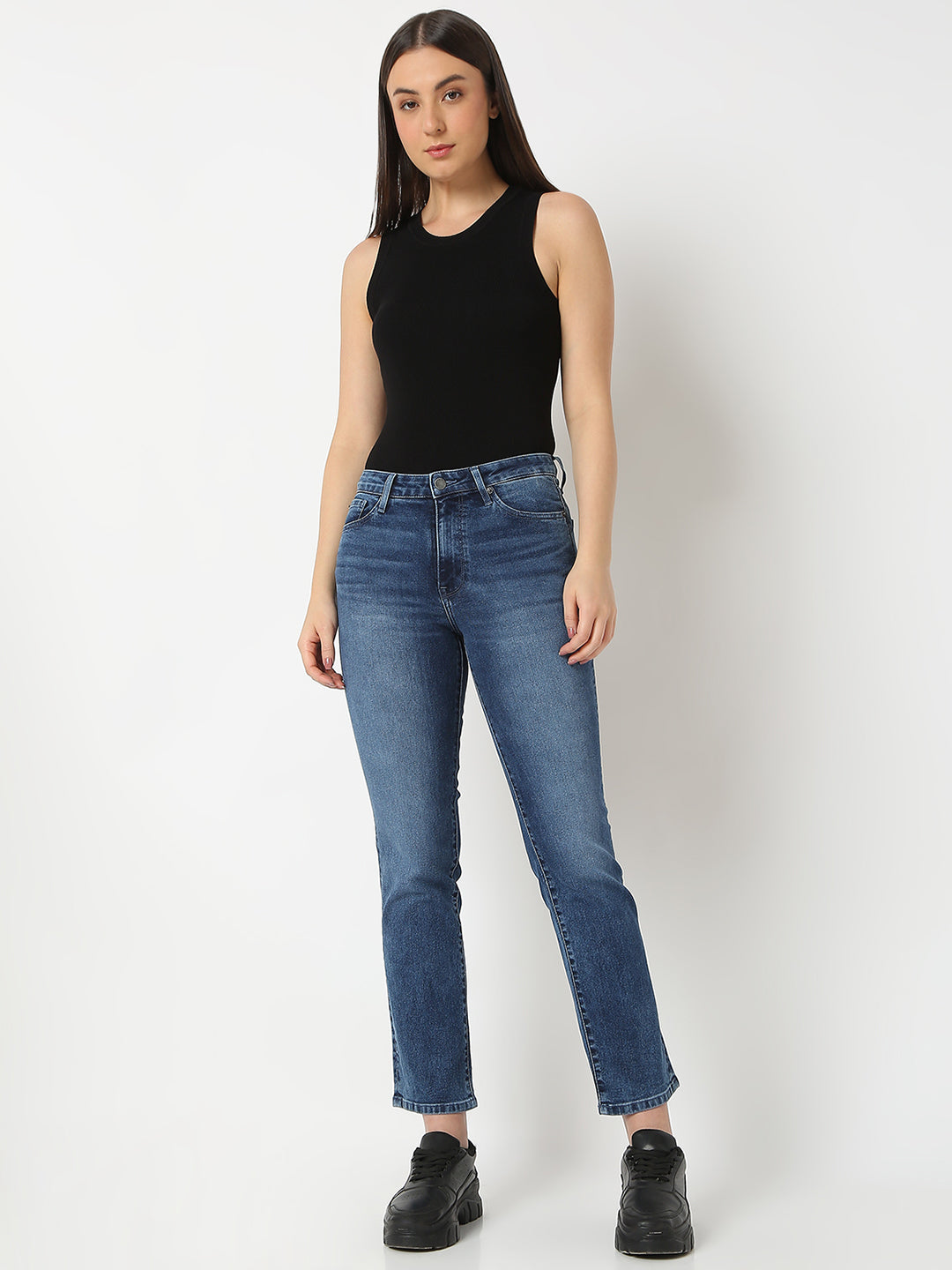 Spykar Slim Fit Light Fade Jeans For Women