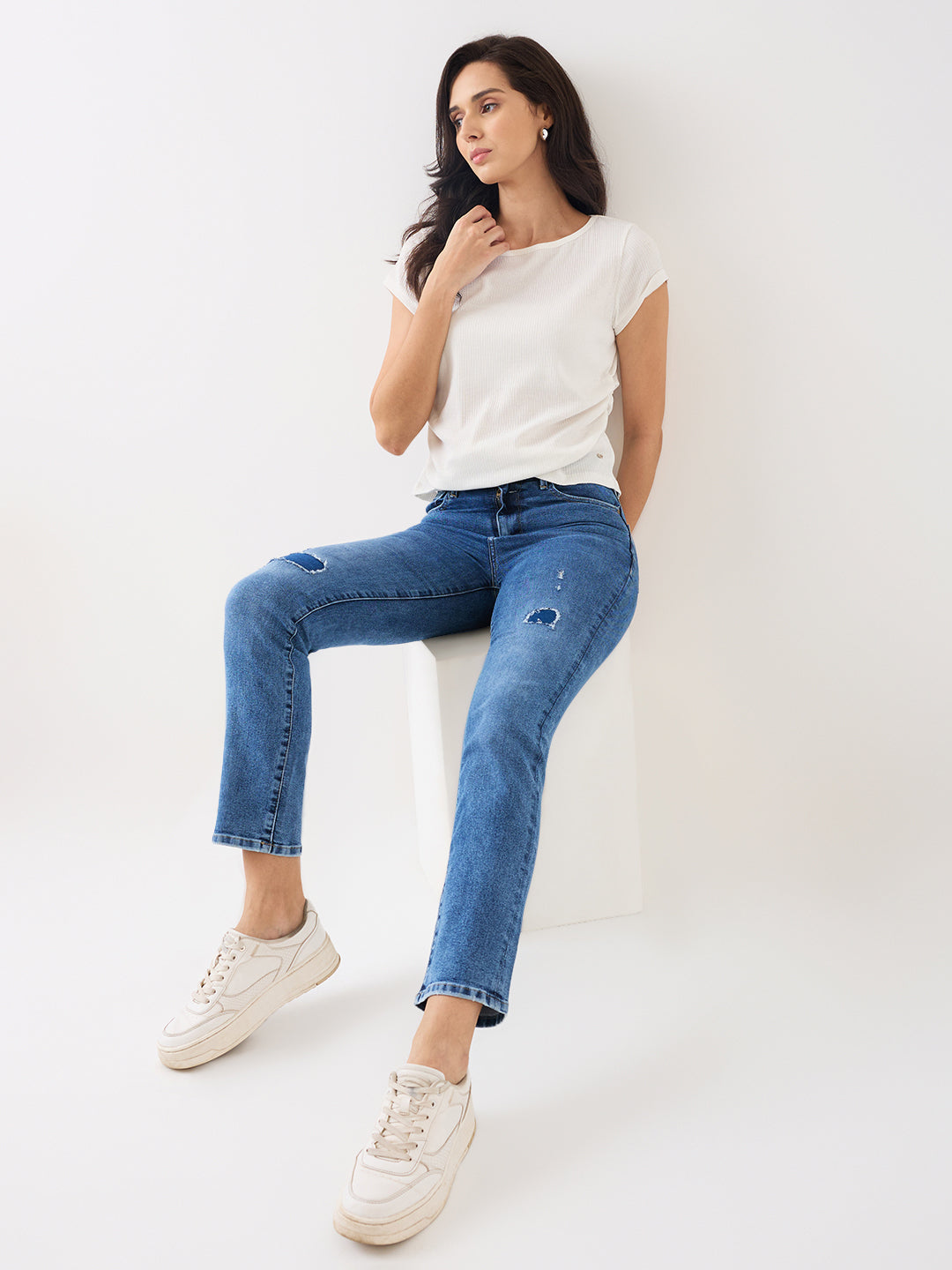 Women Emma Jeans Slim Fit Light Blue Mid Rise