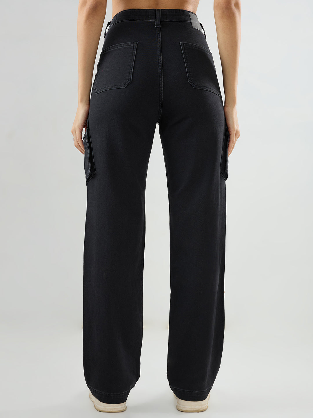 Women Bella Jeans Straight Fit Black High Rise