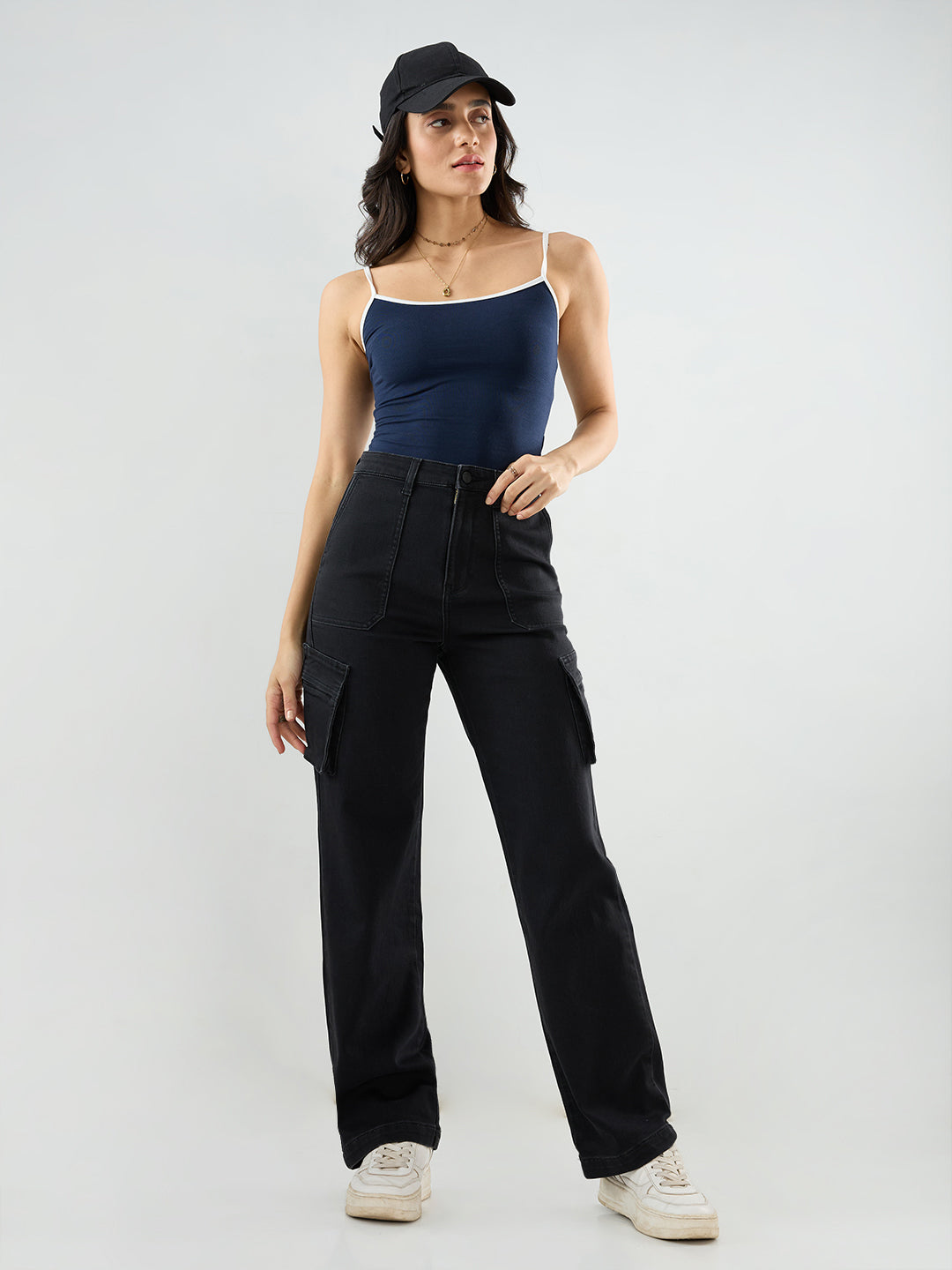 Women Bella Jeans Straight Fit Black High Rise