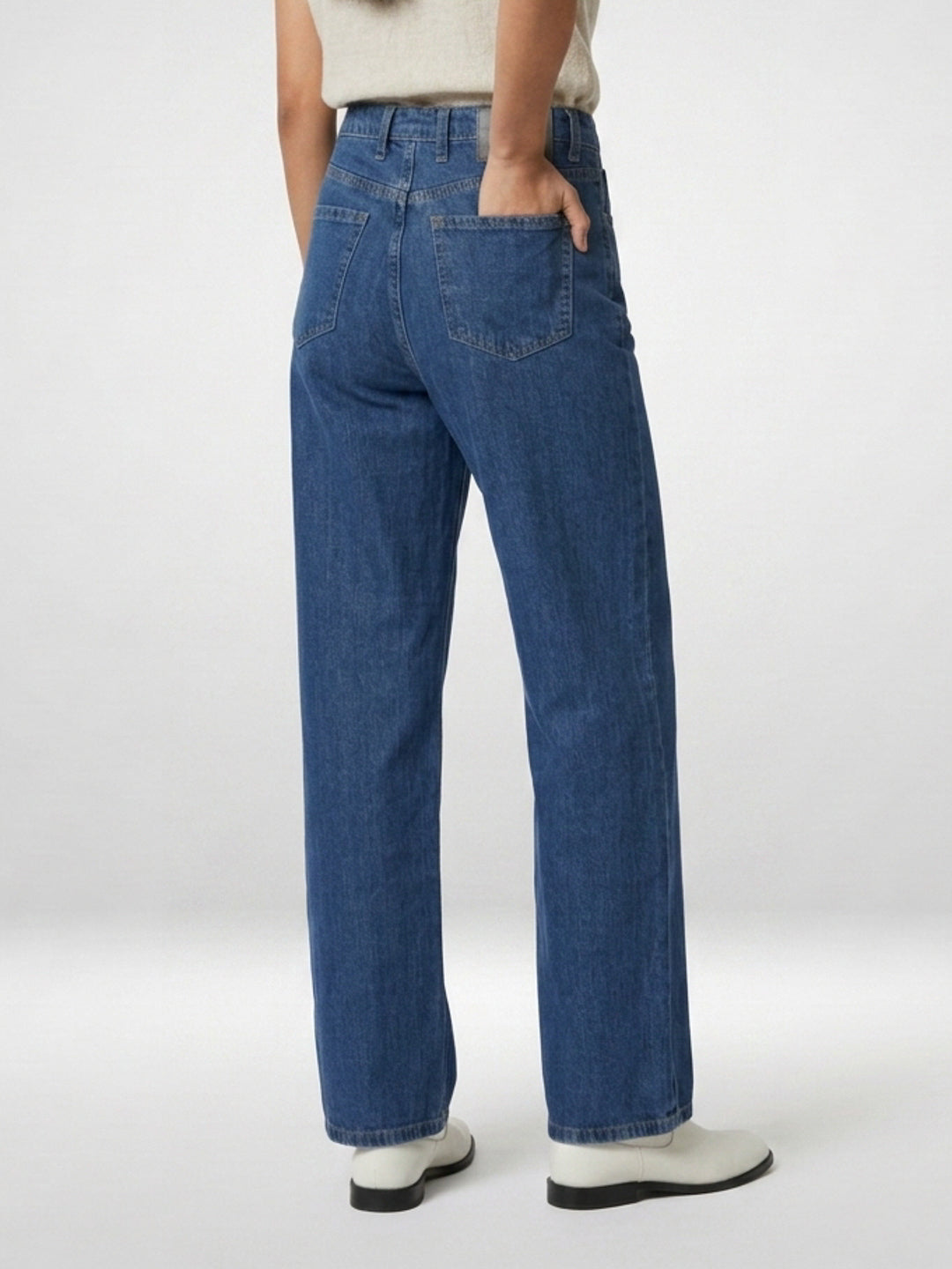 Women Bella Jeans Straight Fit Mid Blue High Rise